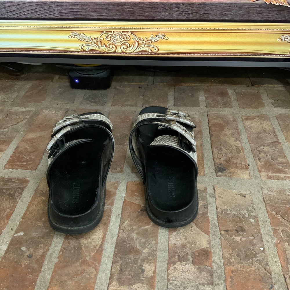 Schultz Sandals - Picture 5 of 8